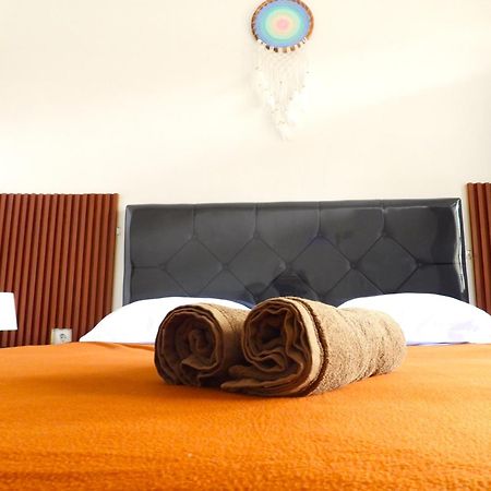Pondok Dete Guesthouse Санур Экстерьер фото