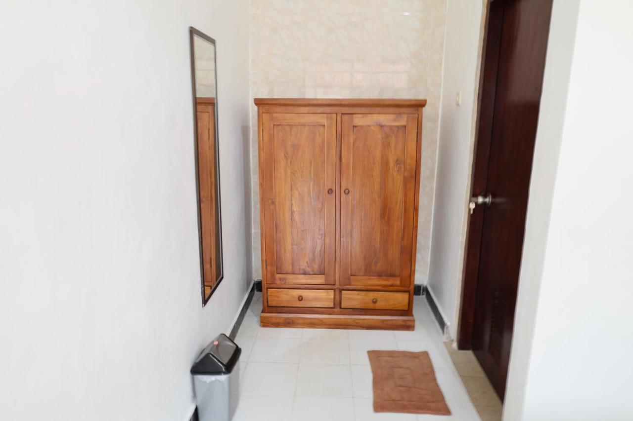 Pondok Dete Guesthouse Санур Экстерьер фото