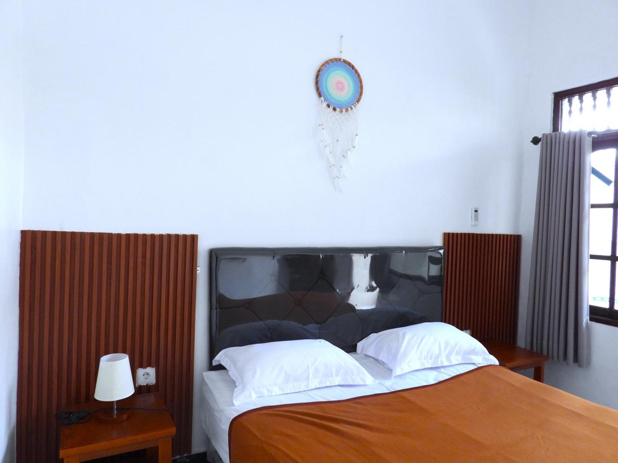 Pondok Dete Guesthouse Санур Экстерьер фото