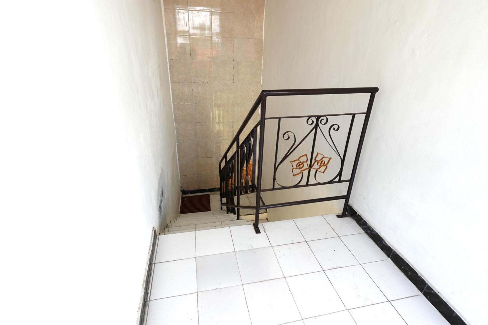 Pondok Dete Guesthouse Санур Экстерьер фото