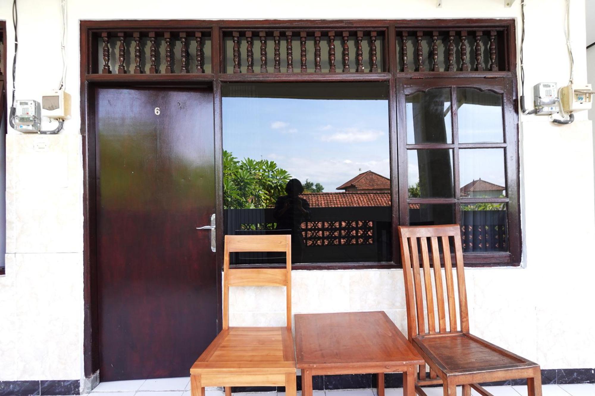Pondok Dete Guesthouse Санур Экстерьер фото